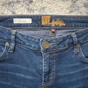 Kut from the Kloth Toothpick Skinny Size 8